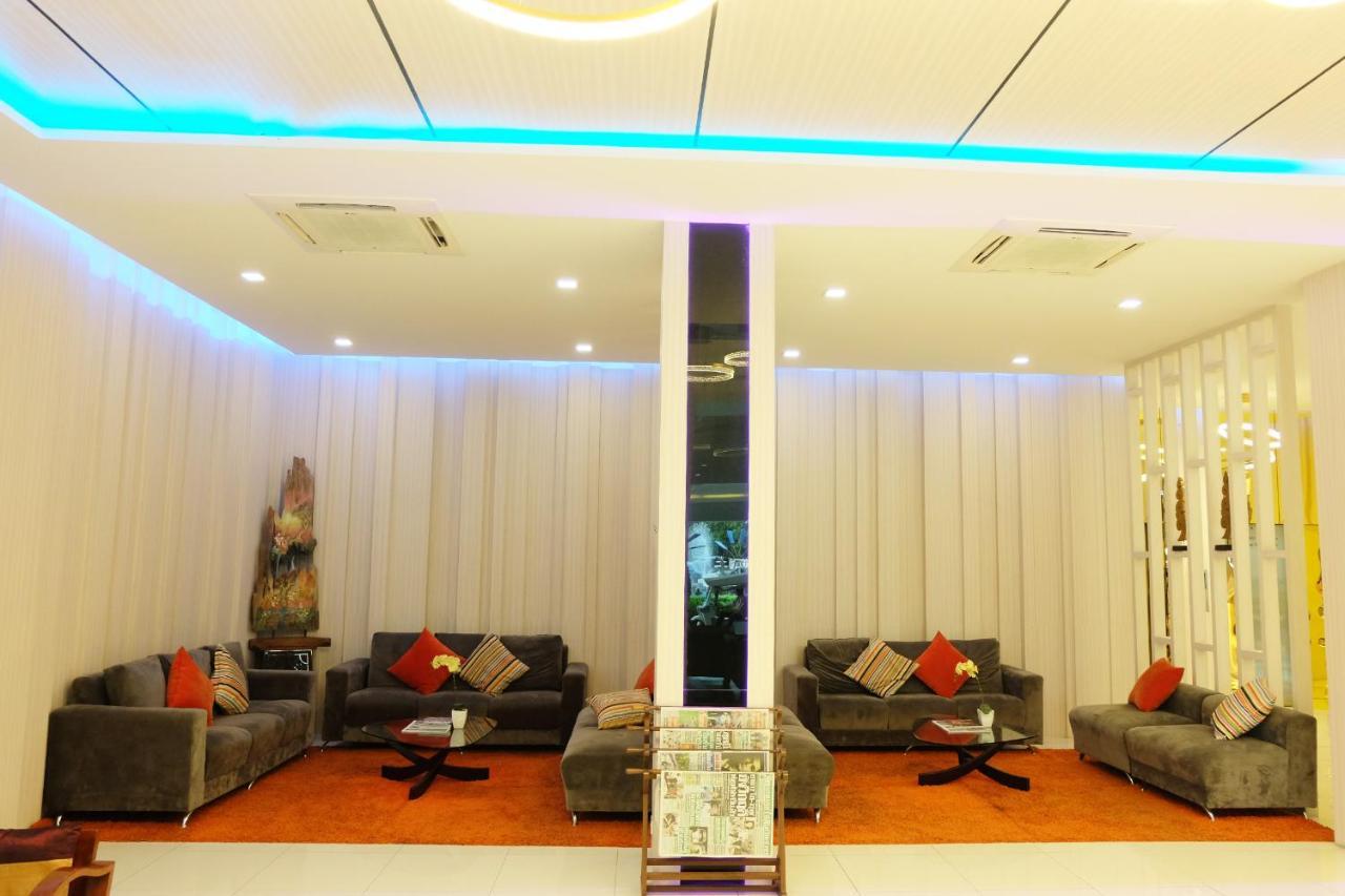 Grand Hill Resort And Spa Nakhon Sawan Eksteriør billede